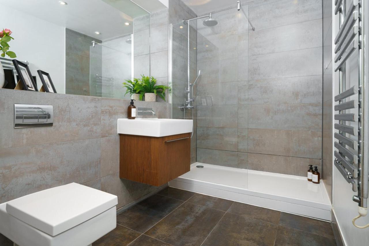 Trafalgar Sq 1 Bedr, 3 Beds Sleeps 6 London Exteriör bild